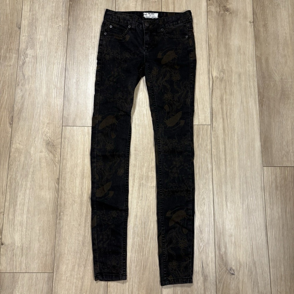 Free People Women's Size 24 Black Skinny Jeans Distressed Brown Floral Pattern